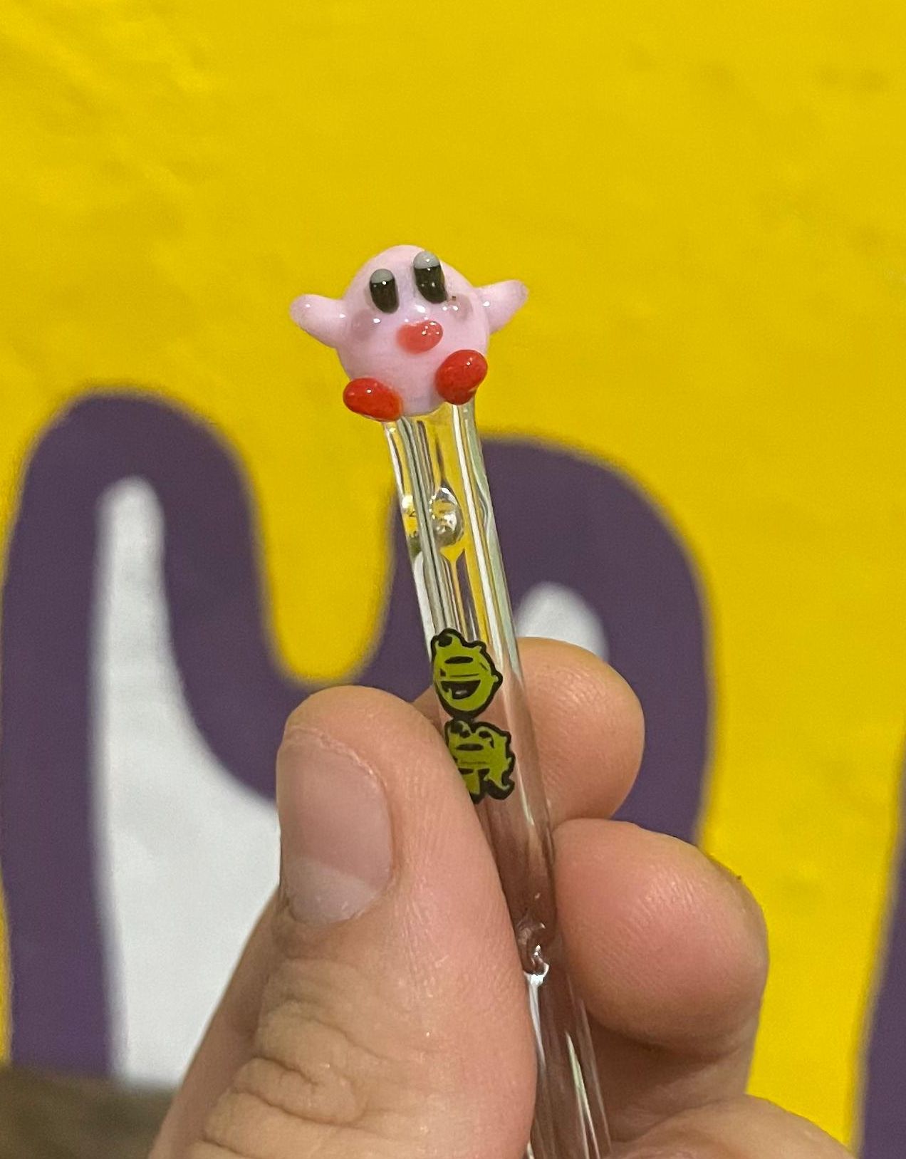 Piteira de vidro Kirby pokémon Oasis Headshop escultura em vidro Glasswork glassblowing